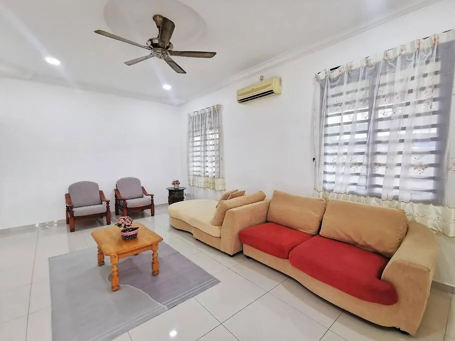 Ipoh Stadium 1Min/Wahkeongpark Simee 18Pax Bungalow Cottage Holiday home